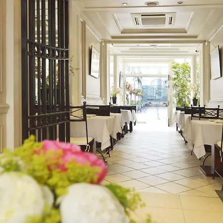 Unic Renoir Saint Germain Hotel Paris